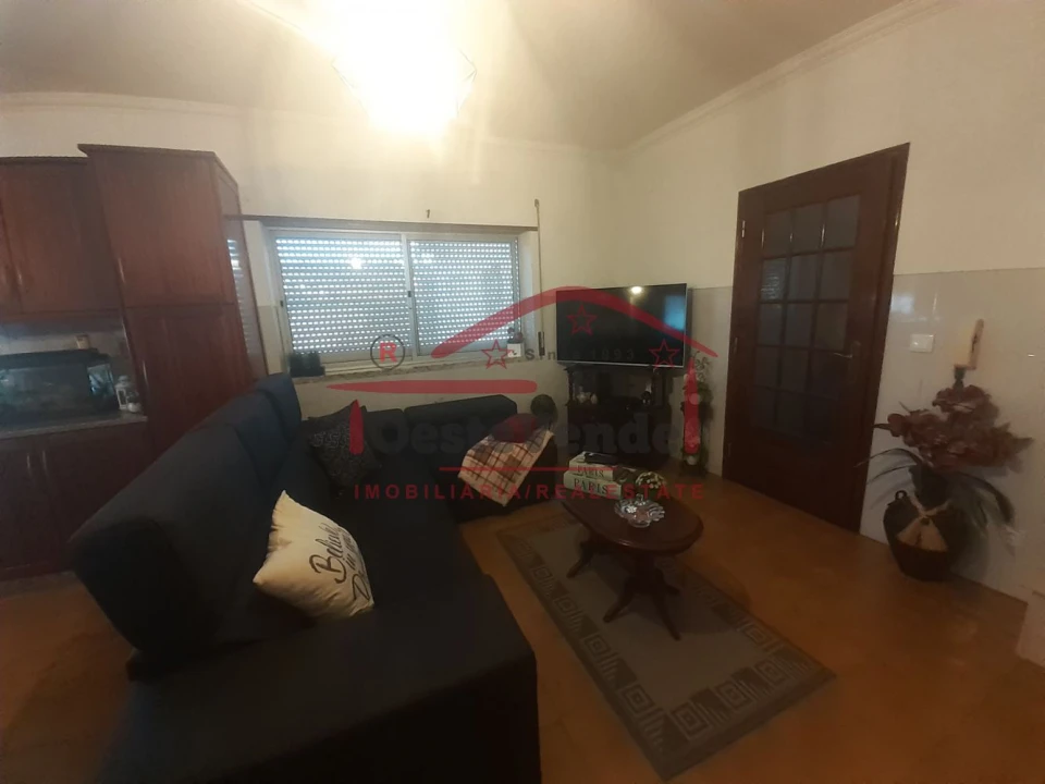 Moradia T5 para Venda em Peral Foto 18