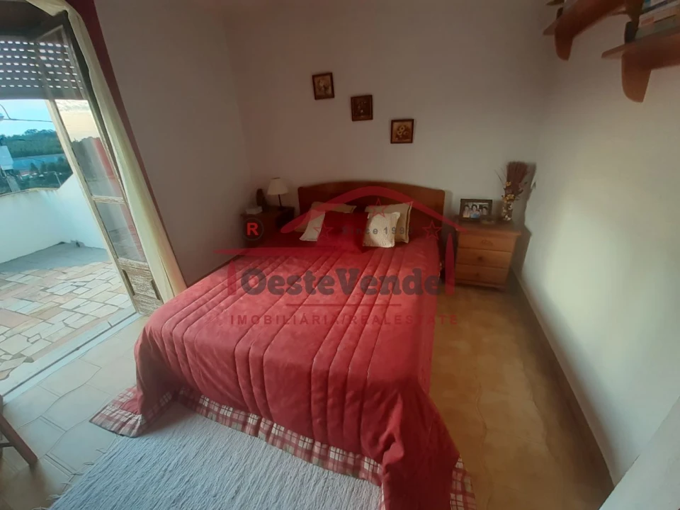 Moradia T5 para Venda em Peral Foto 34