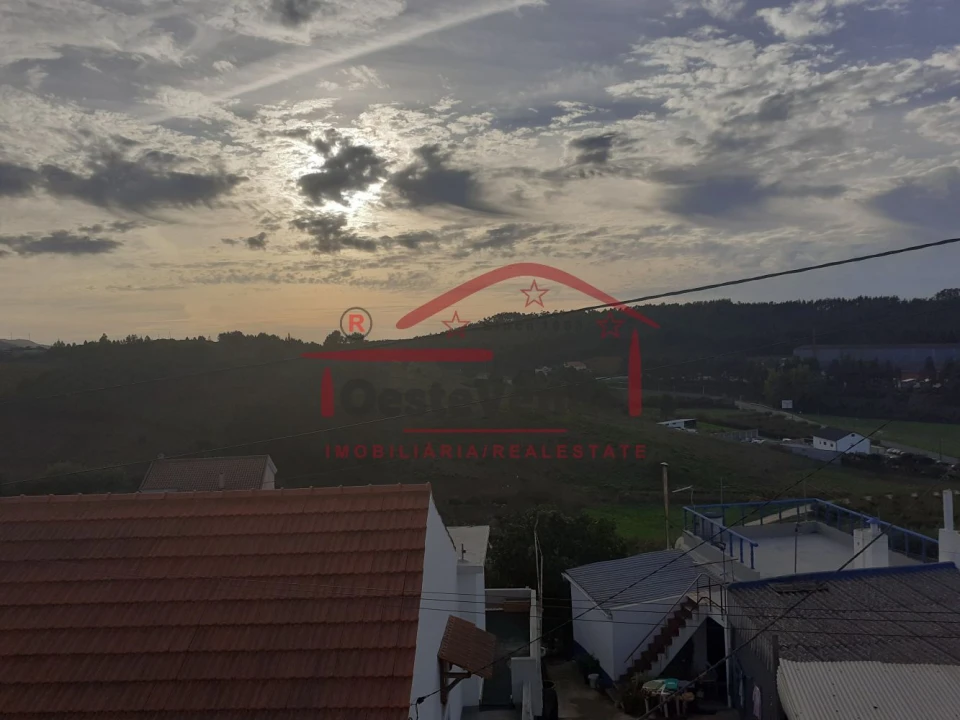 Moradia T5 para Venda em Peral Foto 40