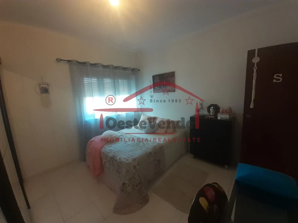 Moradia T5 para Venda em Peral Foto 23