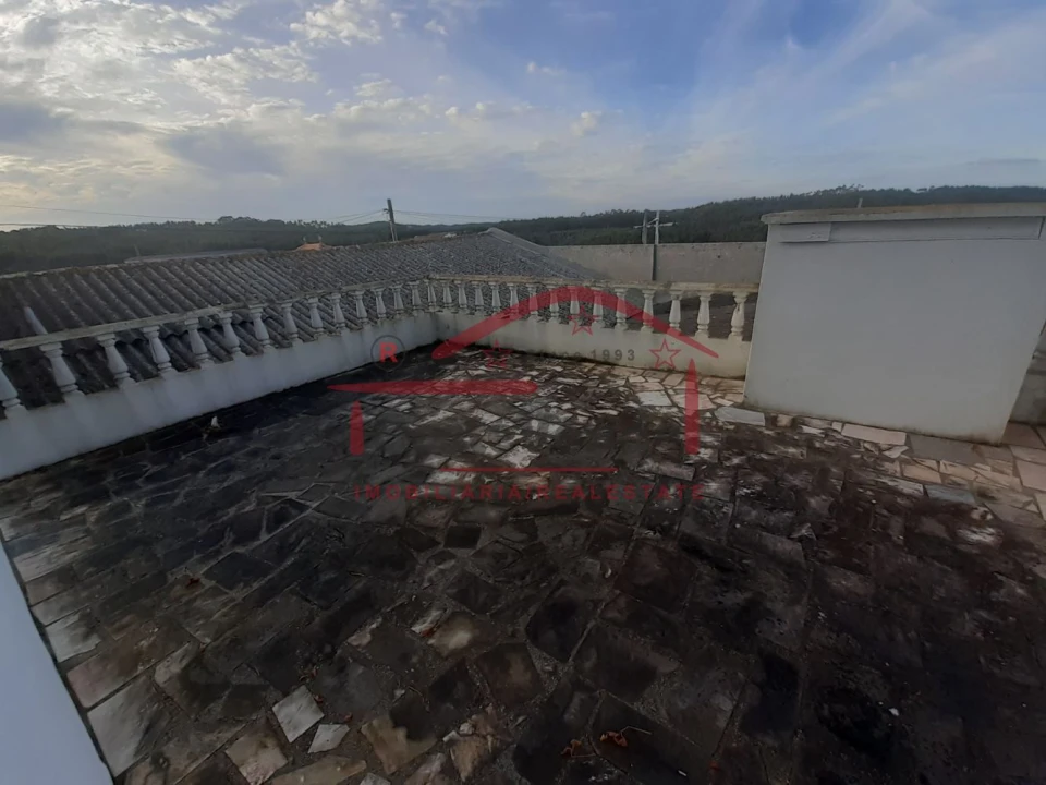 Moradia T5 para Venda em Peral Foto 50