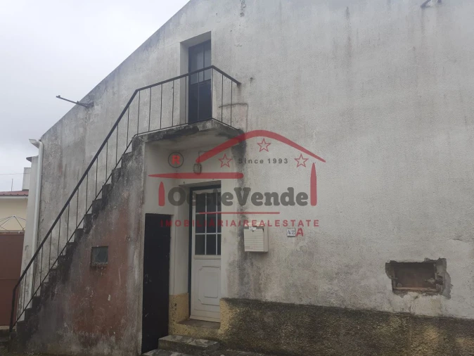 Moradia T1 para Venda em Peral Foto 4