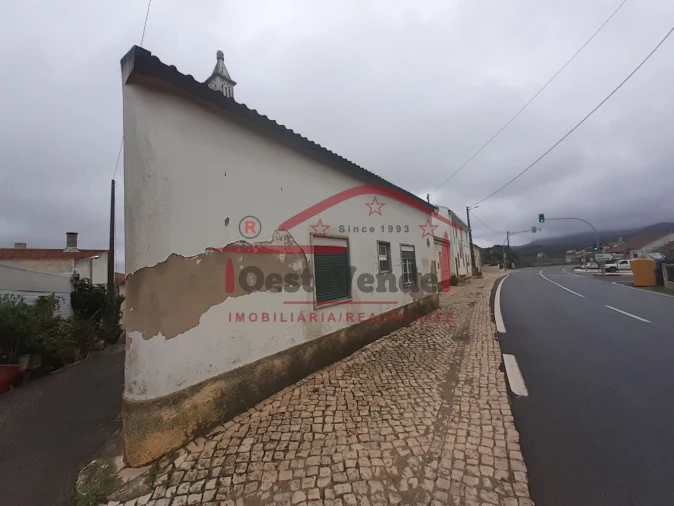 Moradia T1 para Venda em Peral Foto 7