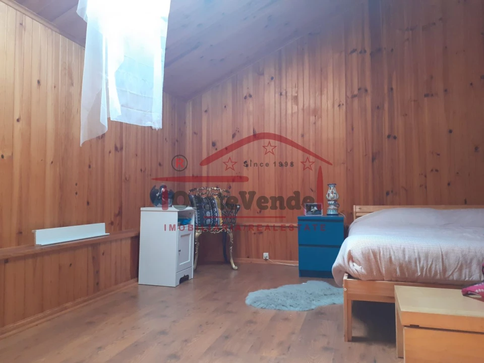 Moradia T2 para Venda em Peral Foto 19