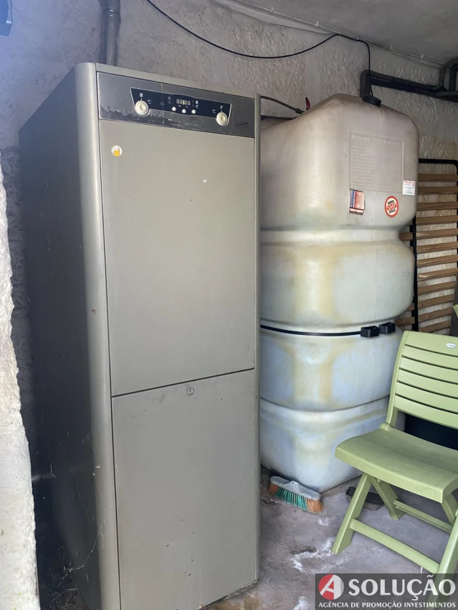 Moradia T4 para Venda em Resende Foto 8