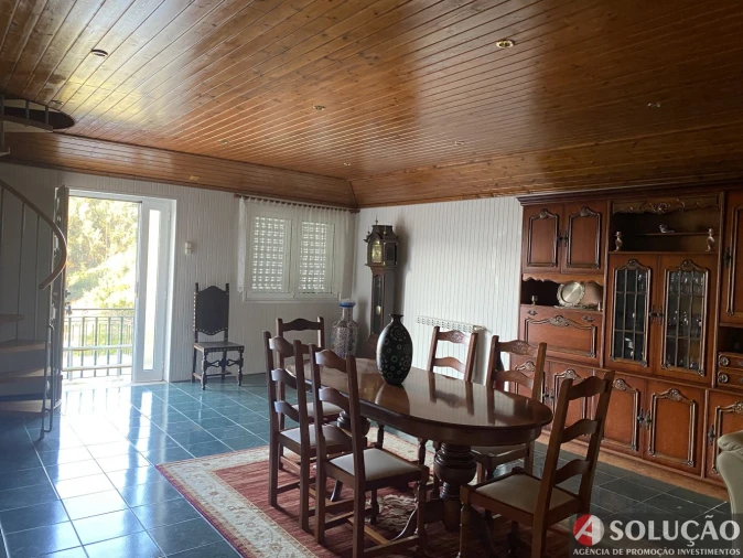 Moradia T4 para Venda em Resende Foto 9