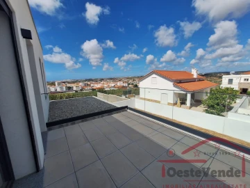 Moradia T4 para Venda em Lourinhã e Atalaia