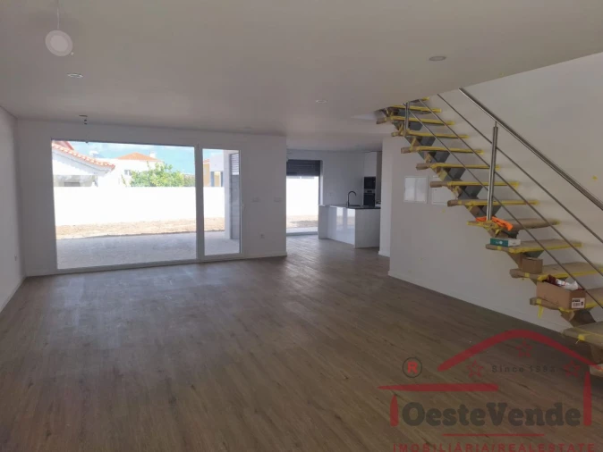 Moradia T4 para Venda em Lourinhã e Atalaia Foto 18