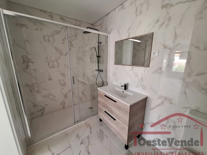 Moradia T4 para Venda em Lourinhã e Atalaia Foto 28