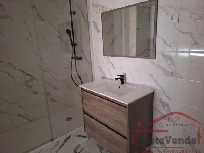 Moradia T4 para Venda em Lourinhã e Atalaia Foto 39
