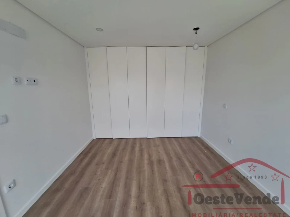 Moradia T4 para Venda em Lourinhã e Atalaia Foto 23