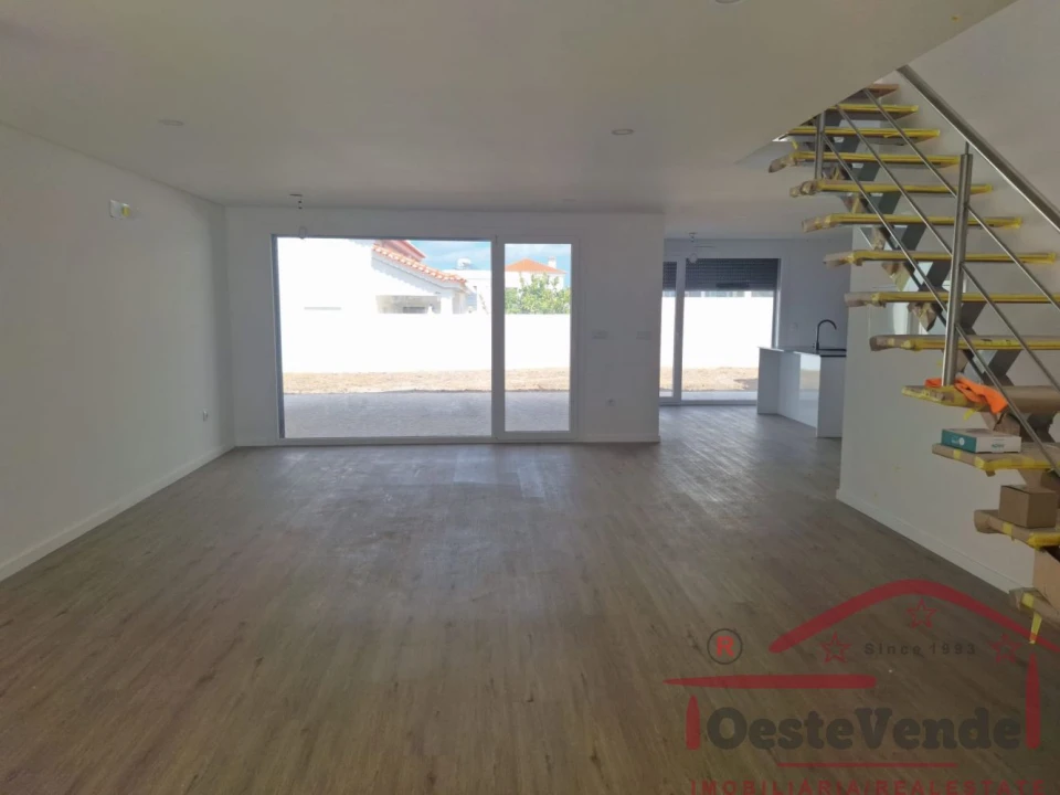 Moradia T4 para Venda em Lourinhã e Atalaia Foto 17