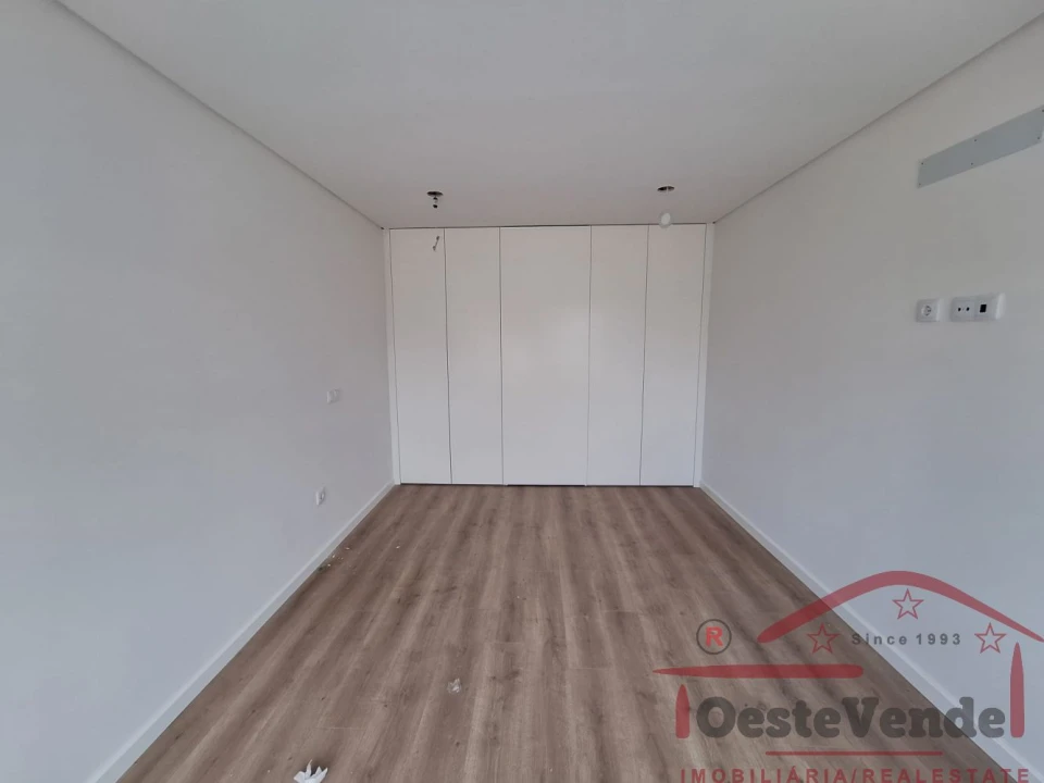 Moradia T4 para Venda em Lourinhã e Atalaia Foto 24