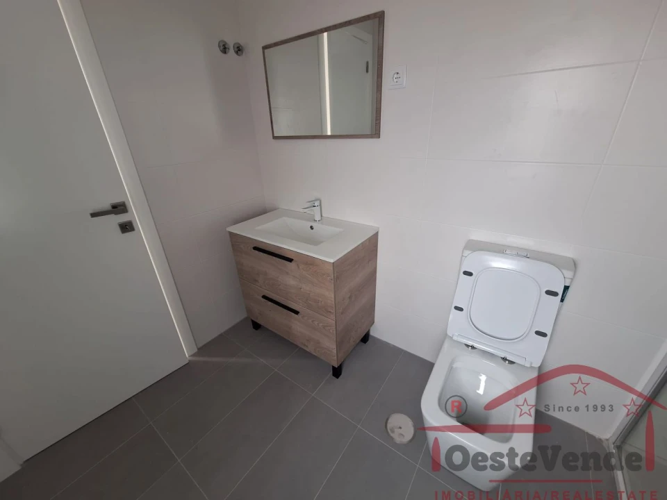 Moradia T4 para Venda em Lourinhã e Atalaia Foto 37