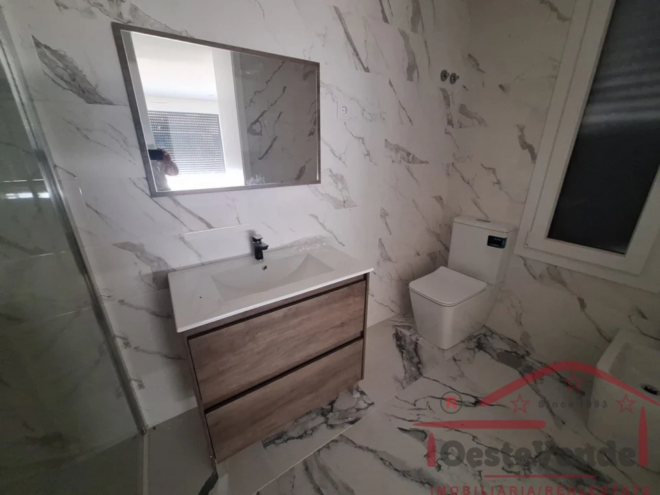 Moradia T4 para Venda em Lourinhã e Atalaia Foto 33