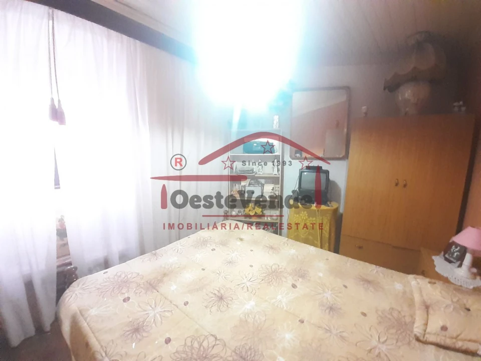 Moradia T2 para Venda em Peral Foto 9