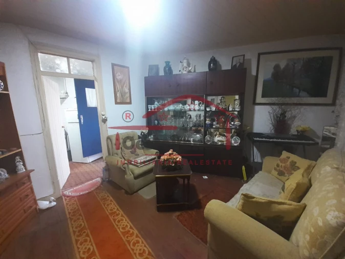 Moradia T2 para Venda em Peral Foto 11