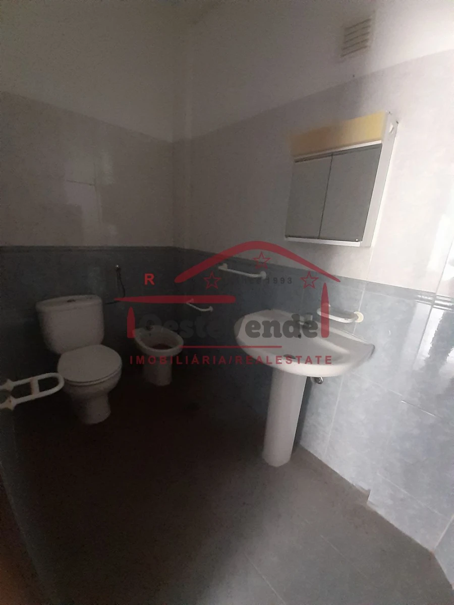 Loja para Venda em Peral Foto 10