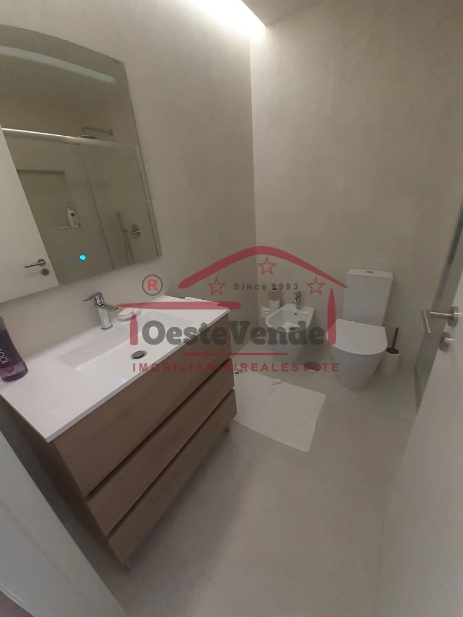 Moradia T3 para Venda em Peral Foto 21