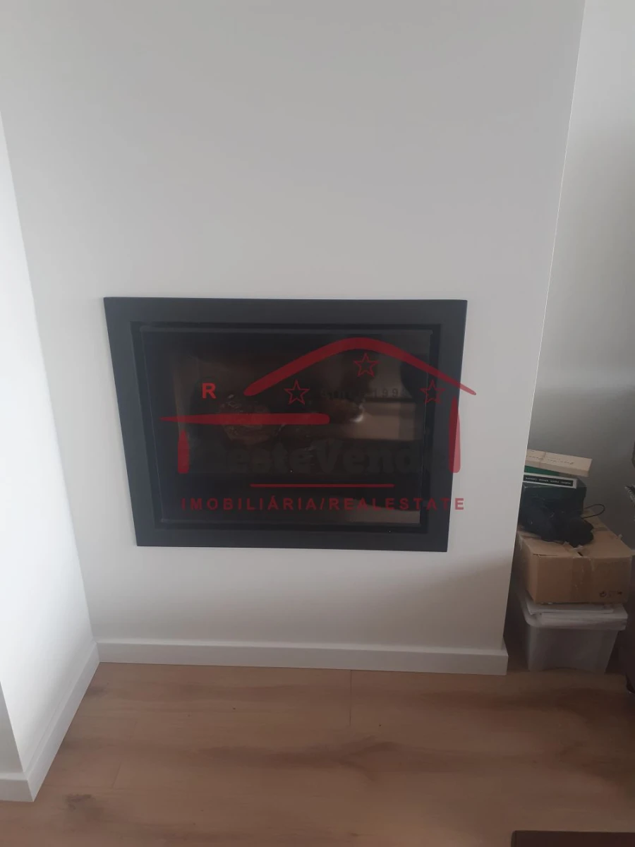 Moradia T3 para Venda em Peral Foto 27