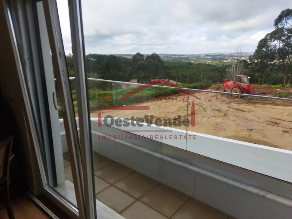 Moradia T3 para Venda em Peral Foto 30