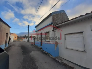 Moradia T2 para Venda em Lourinhã e Atalaia