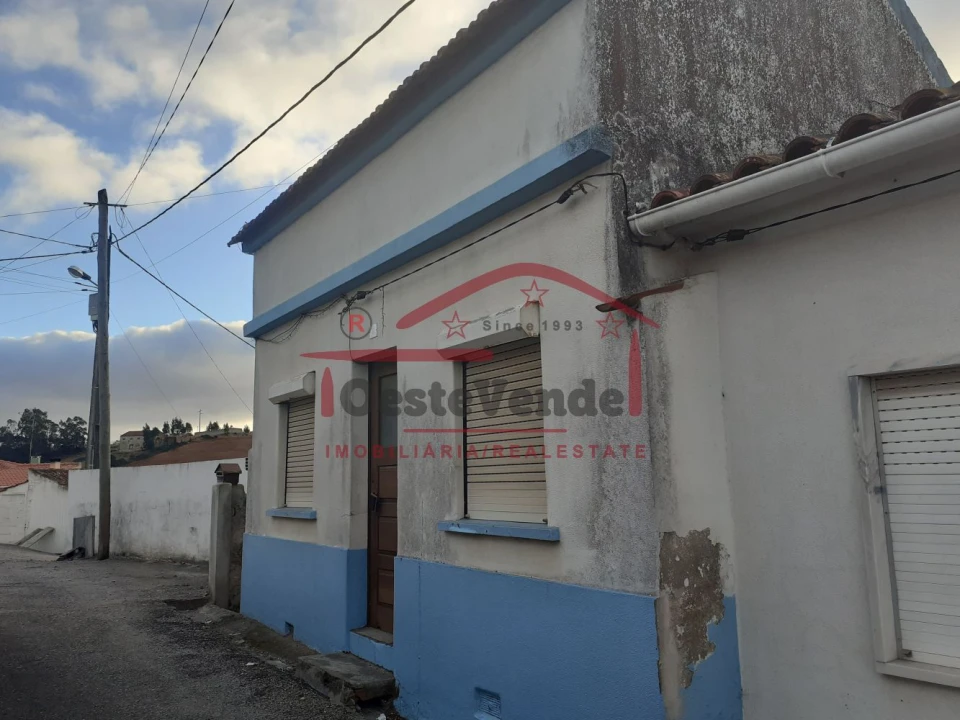 Moradia T2 para Venda em Lourinhã e Atalaia Foto 3