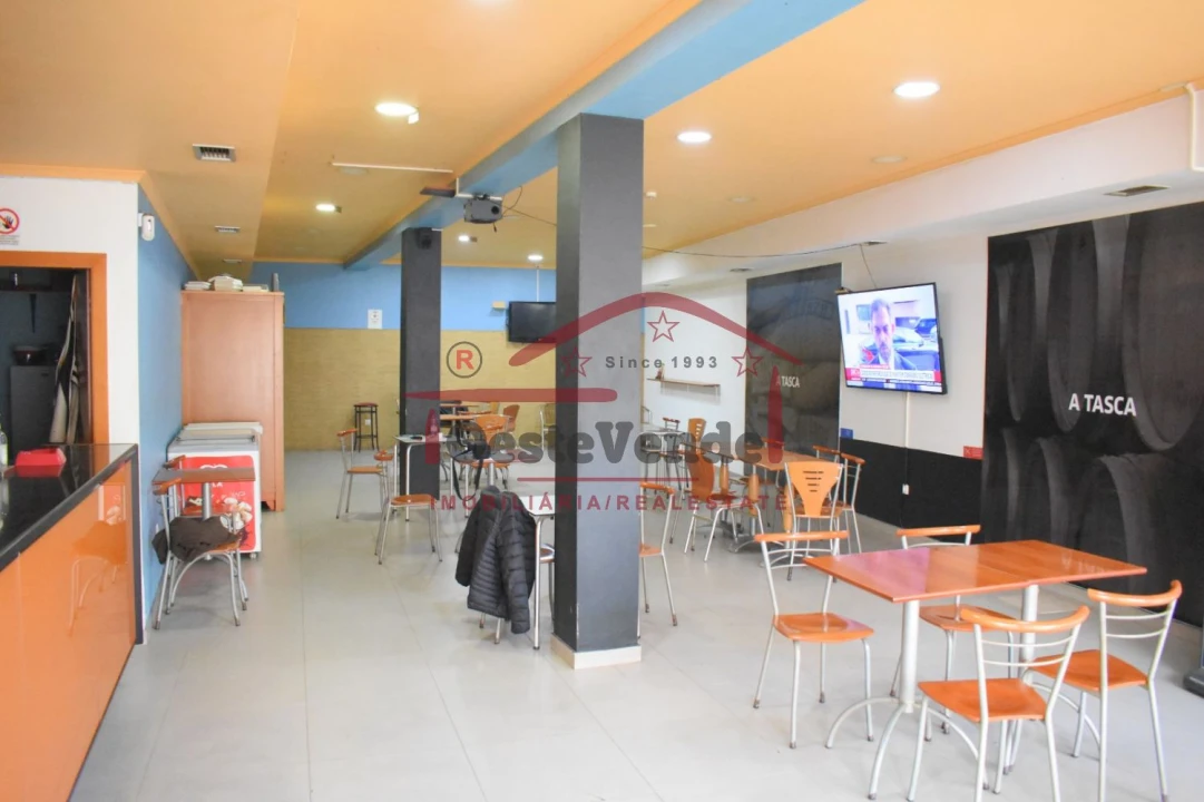 Loja para Venda em Peral Foto 3