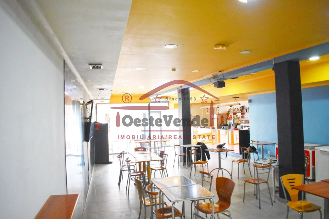 Loja para Venda em Peral Foto 2