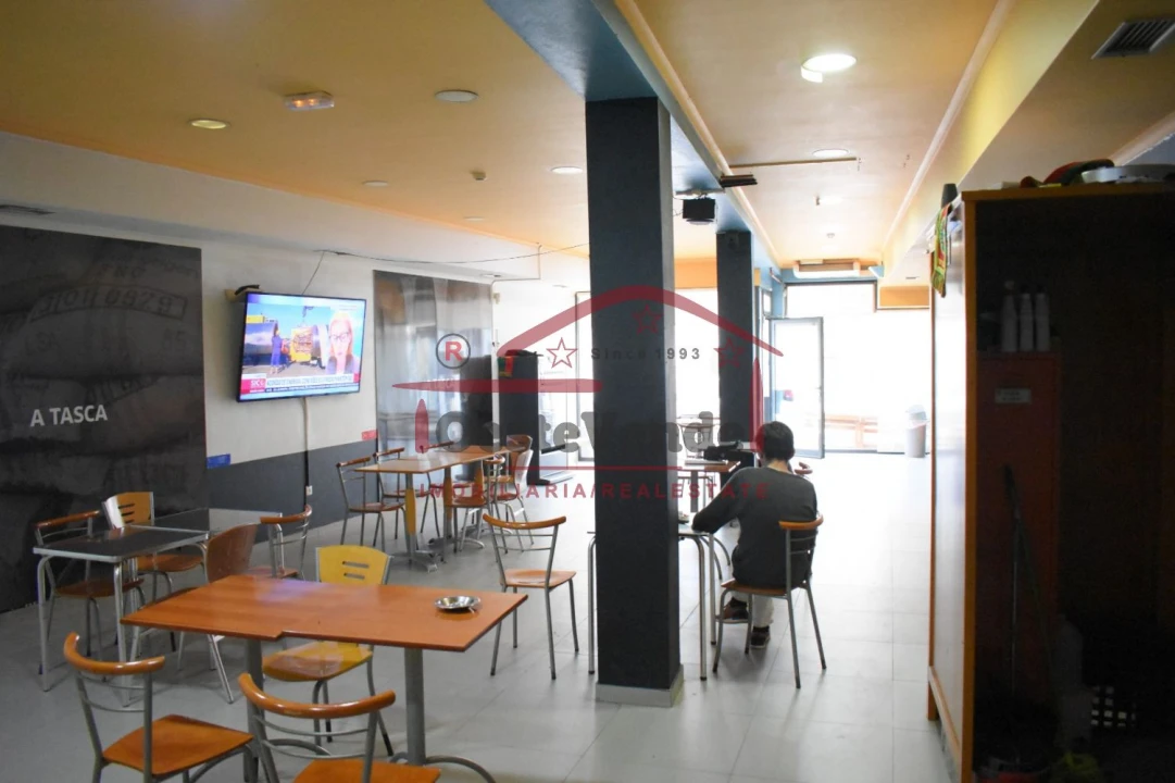 Loja para Venda em Peral Foto 7