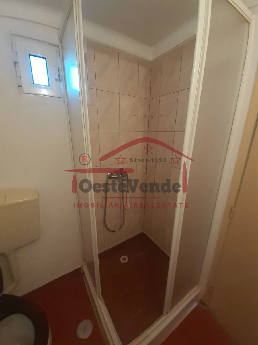 Moradia T2 para Venda em Peral Foto 25