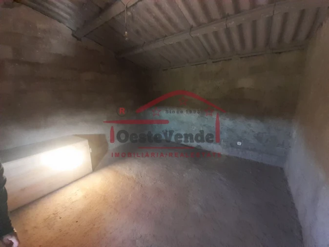 Moradia T2 para Venda em Peral Foto 29