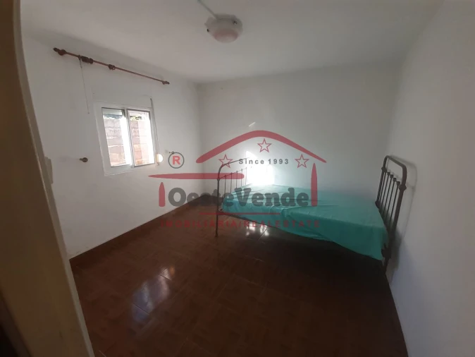 Moradia T2 para Venda em Peral Foto 12