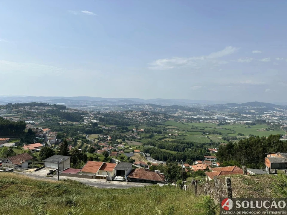 Terreno para Venda em Roriz Foto 2