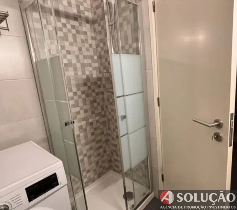 Apartamento T1 para Venda em Cedofeita, Santo Ildefonso, Sé, Miragaia, São Nicolau e Vitória Foto 8