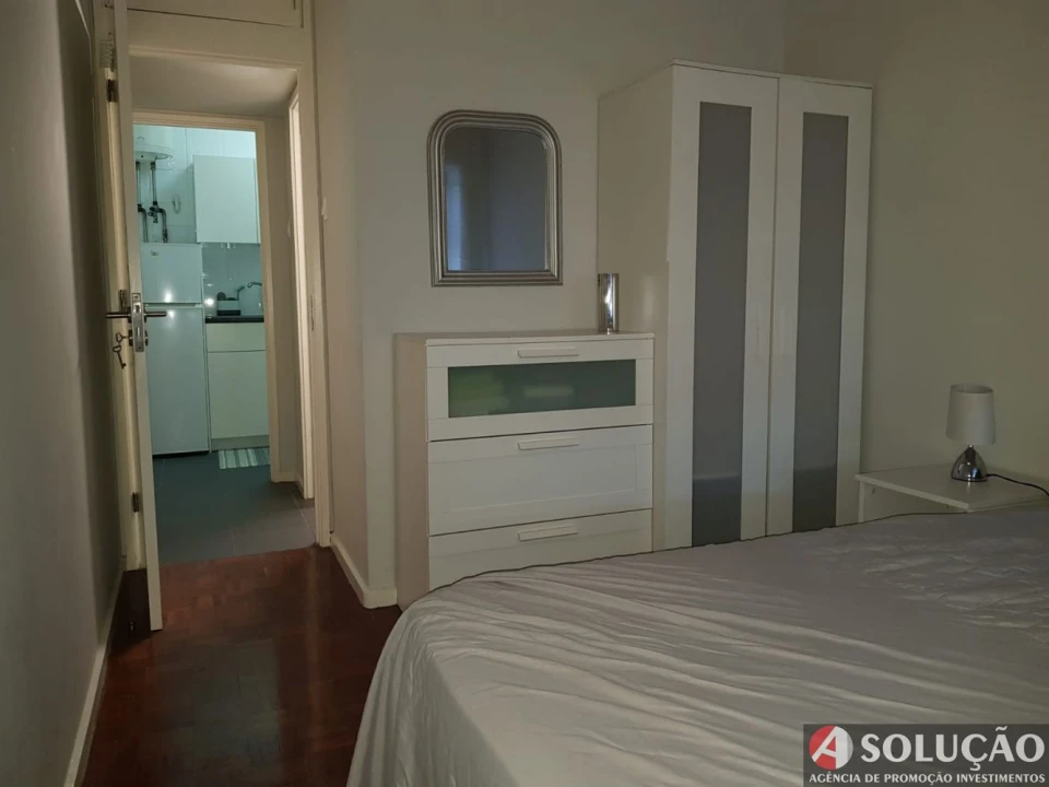 Apartamento T1 para Venda em Cedofeita, Santo Ildefonso, Sé, Miragaia, São Nicolau e Vitória Foto 11