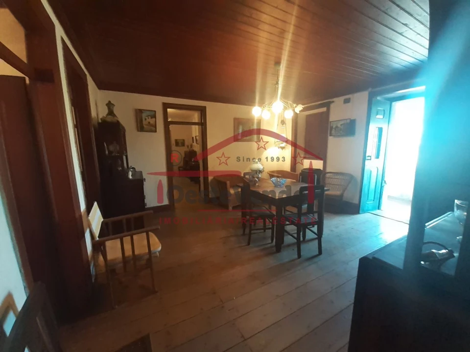 Moradia T4 para Venda em Cadaval e Pêro Moniz Foto 11