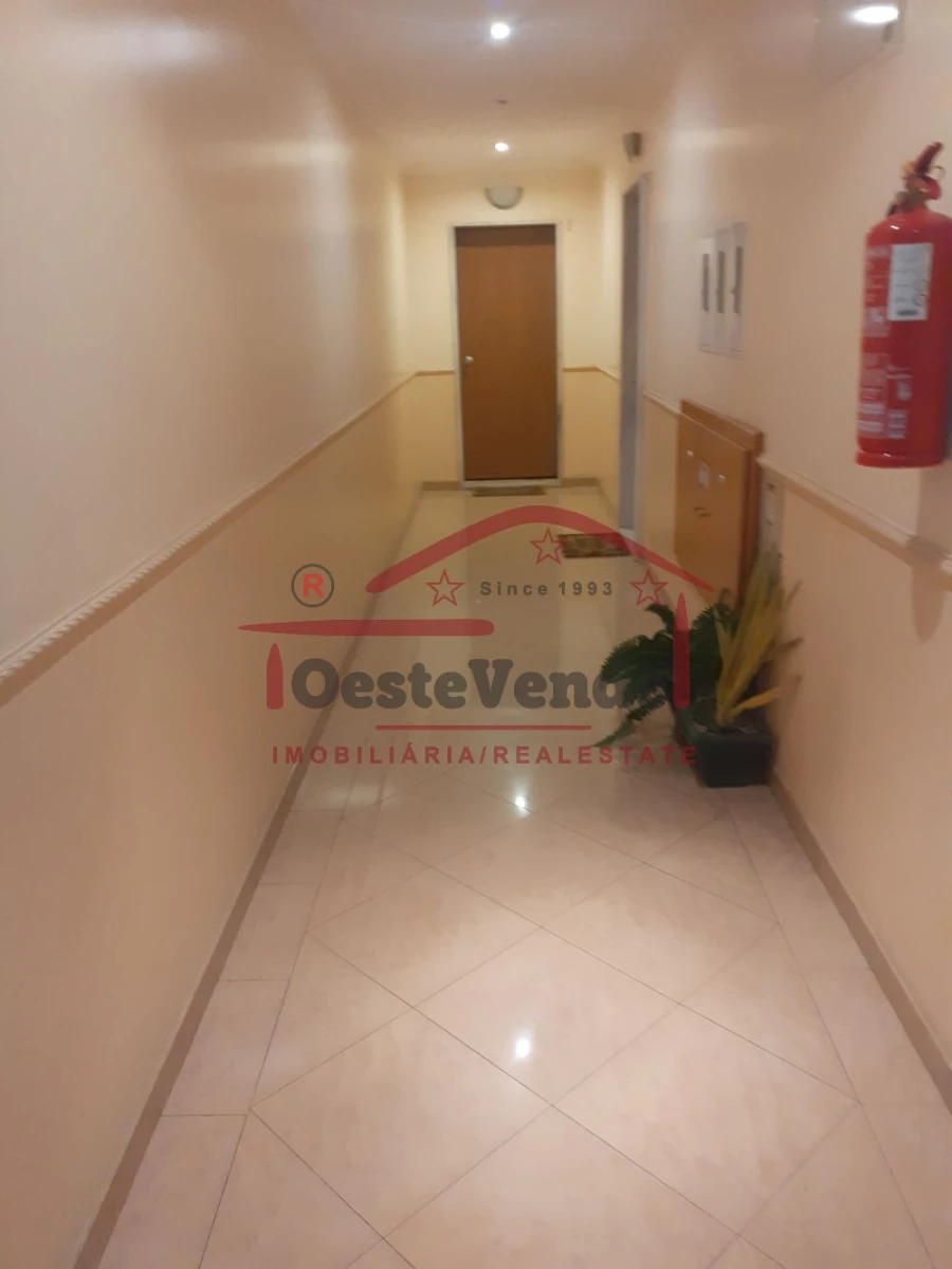 Apartamento T3 para Venda em Peral Foto 30