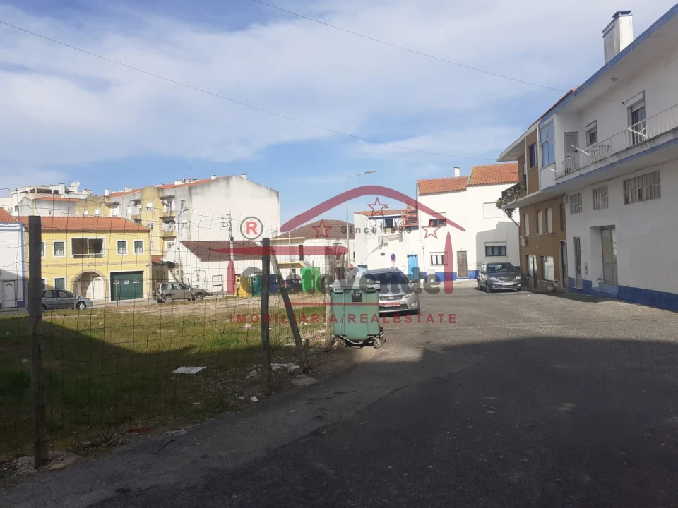 Terreno para Venda em Cadaval e Pêro Moniz Foto 7