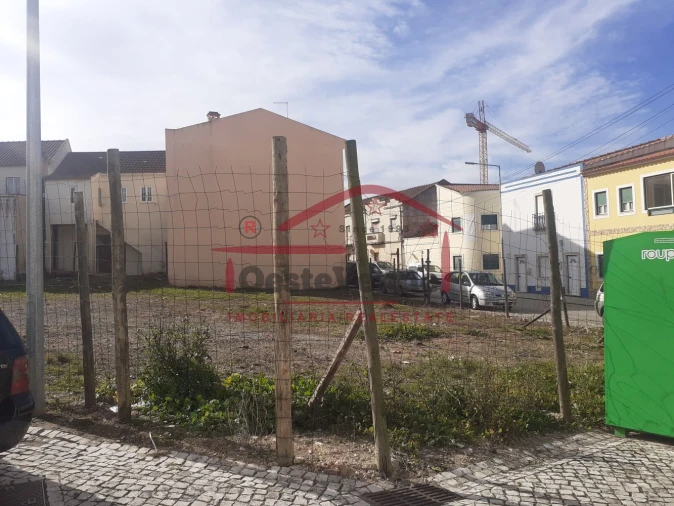Terreno para Venda em Cadaval e Pêro Moniz Foto 4