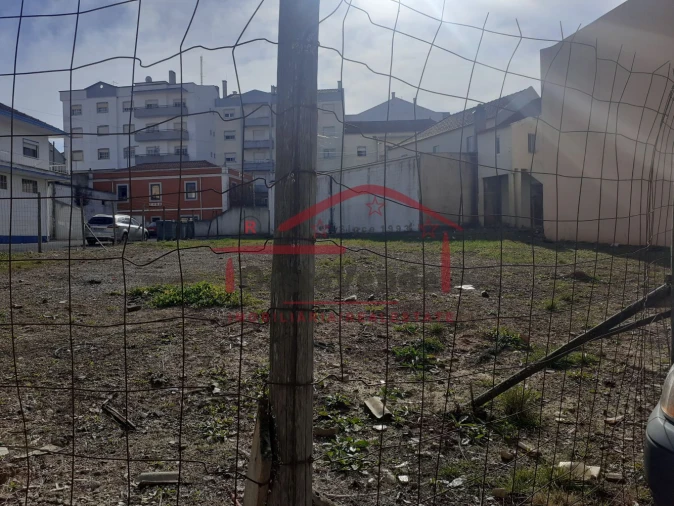 Terreno para Venda em Cadaval e Pêro Moniz Foto 8