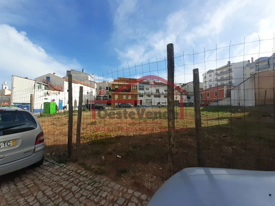 Terreno para Venda em Cadaval e Pêro Moniz Foto 10