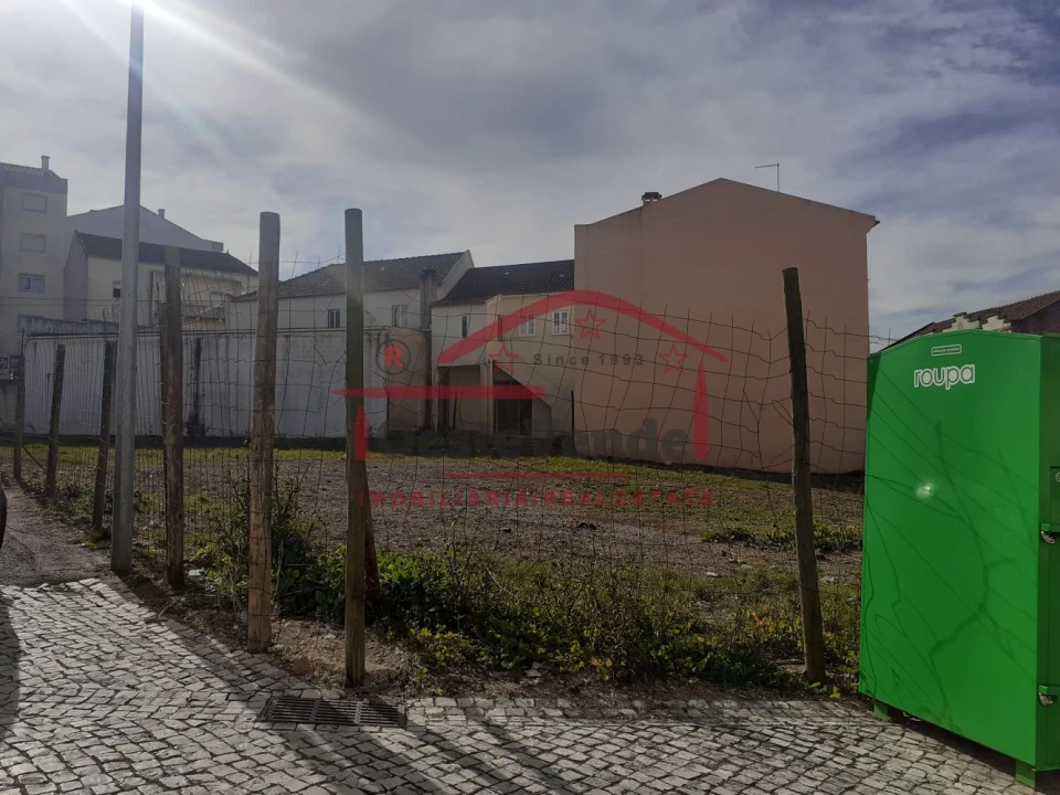 Terreno para Venda em Cadaval e Pêro Moniz Foto 3