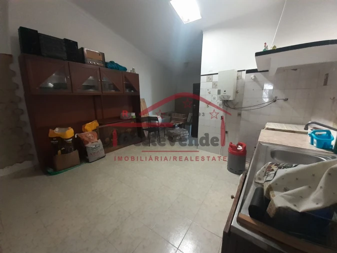 Moradia T1 para Venda em Peral Foto 15