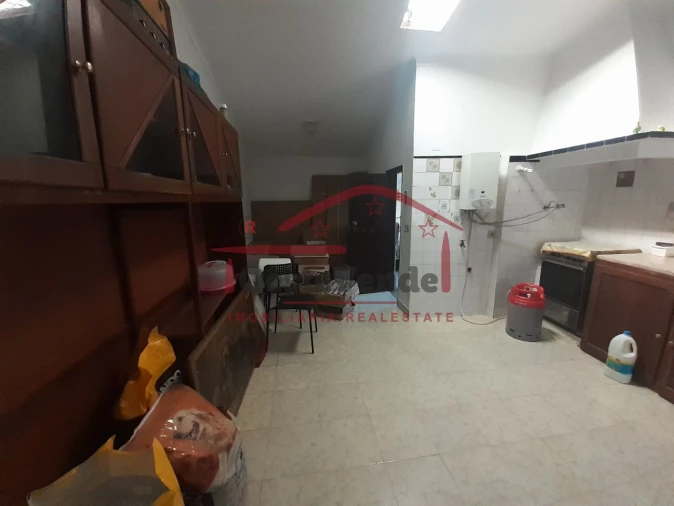 Moradia T1 para Venda em Peral Foto 16