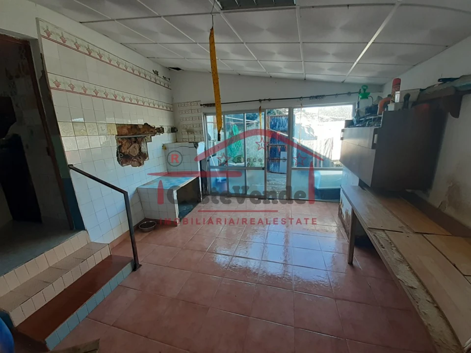 Moradia T1 para Venda em Peral Foto 14