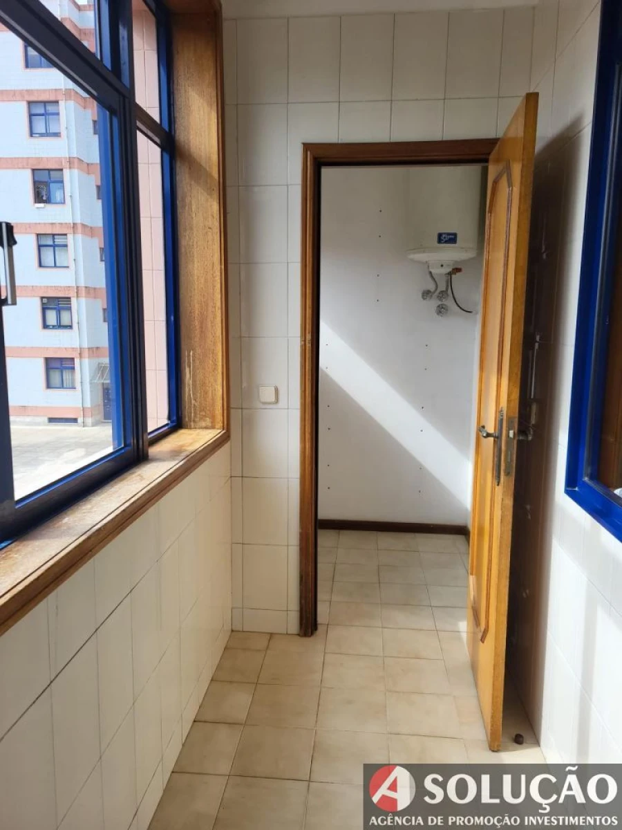 Apartamento T2 para Venda em Oliveira do Douro Foto 17