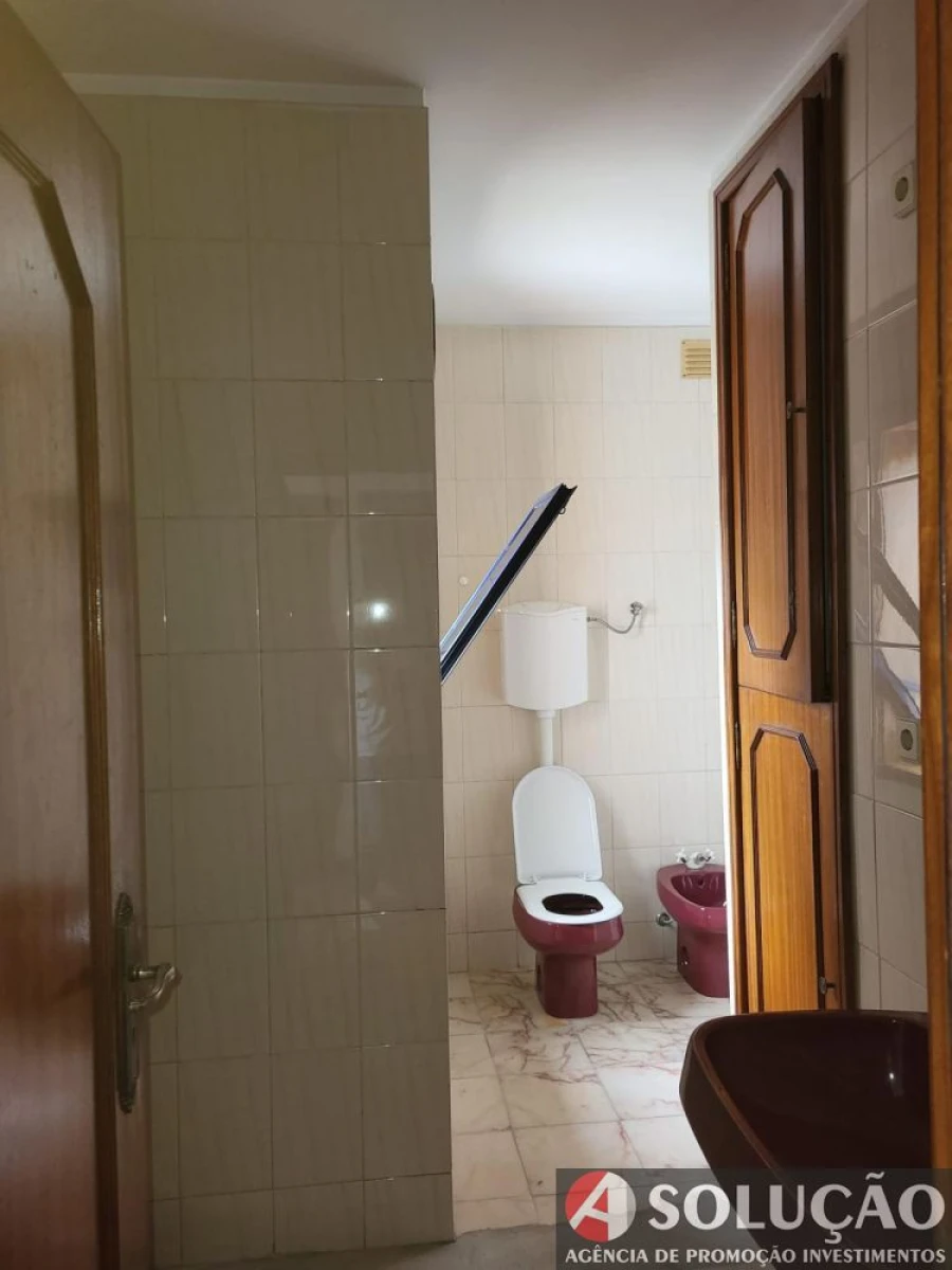 Apartamento T2 para Venda em Oliveira do Douro Foto 7