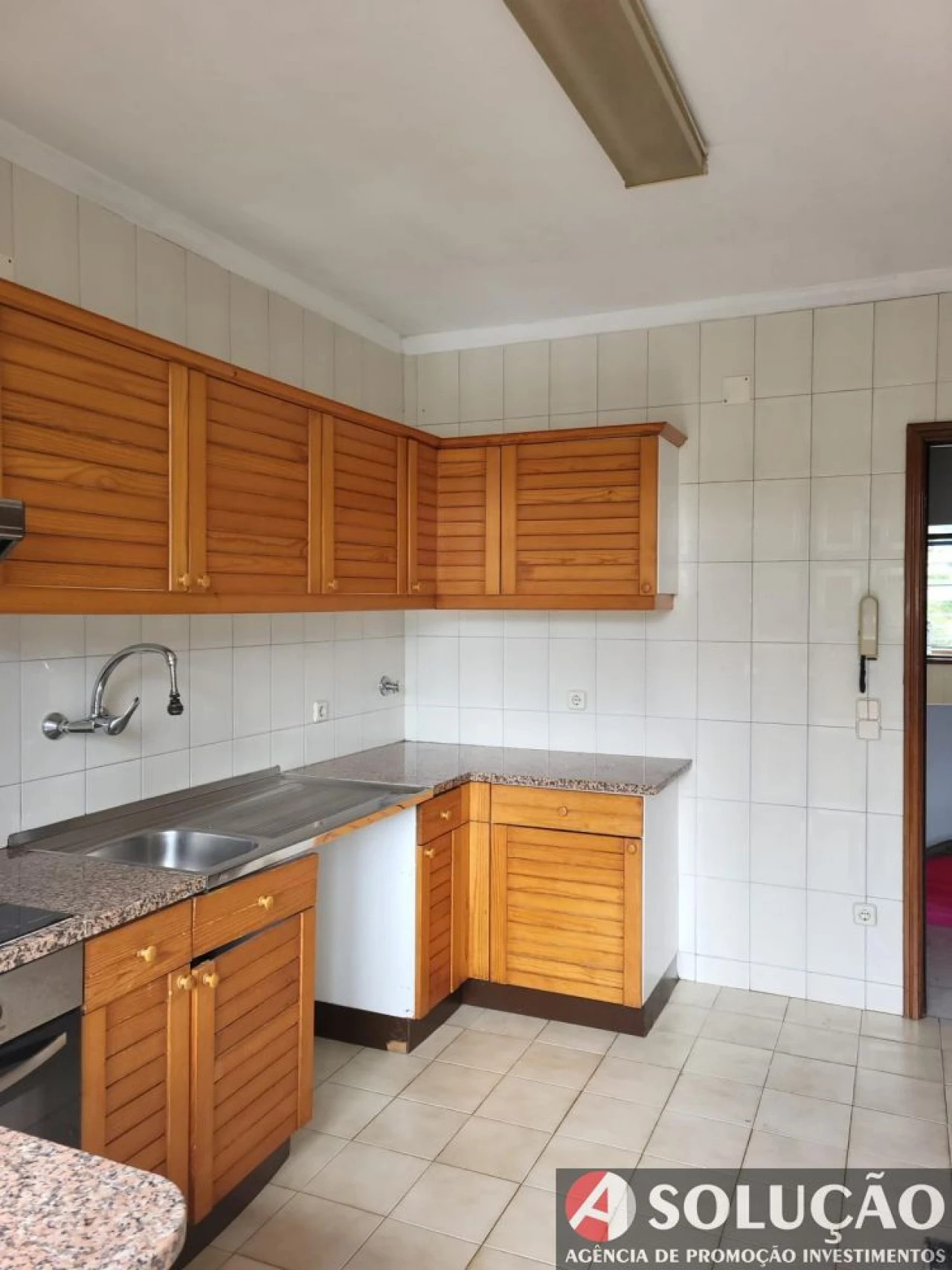 Apartamento T2 para Venda em Oliveira do Douro Foto 2