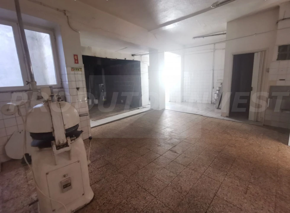 Loja para Venda em Alpedrinha Foto 4